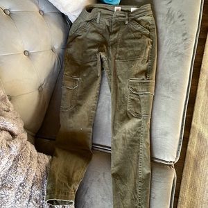 Gap green pants